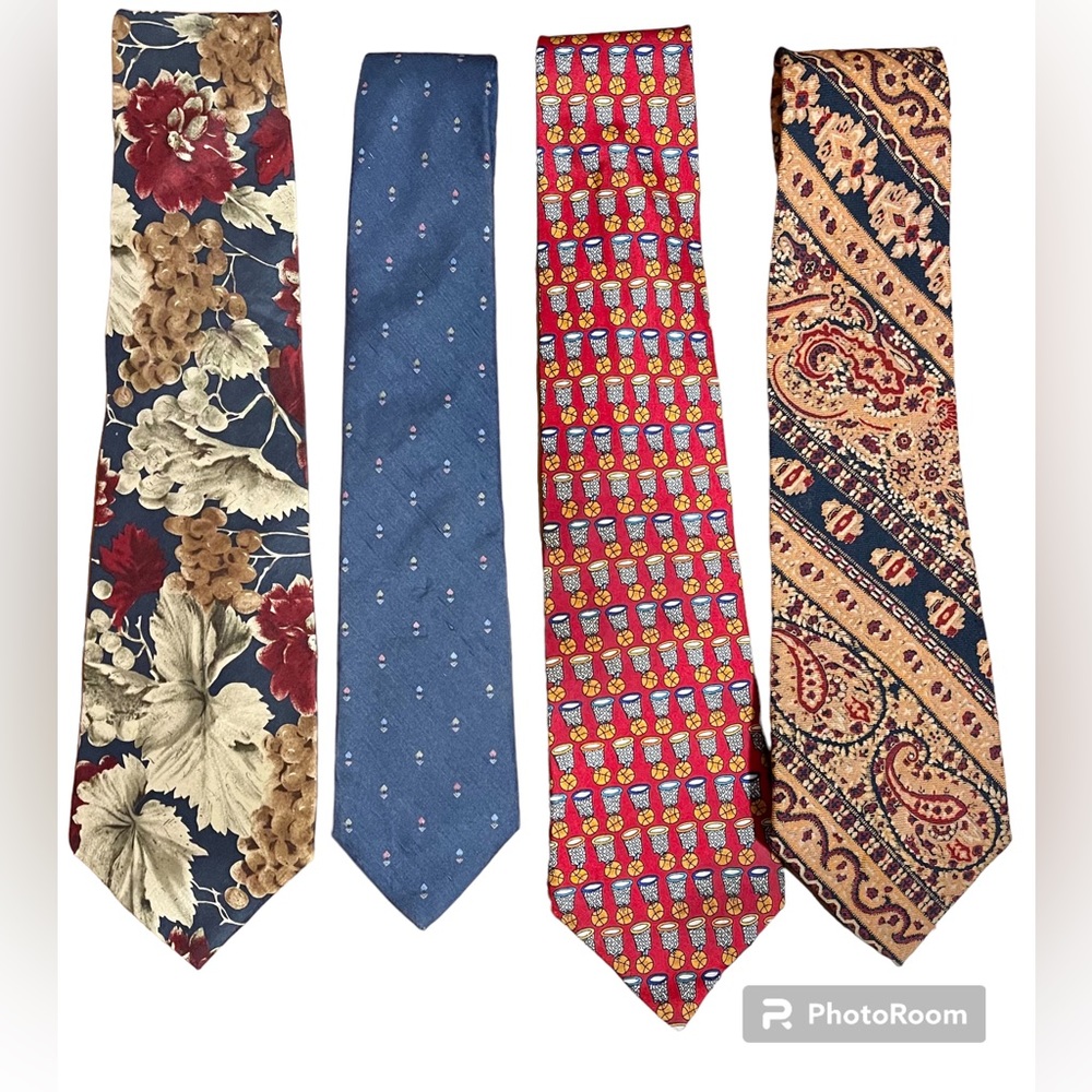 Men’s Ties Lot of 4.  2 Silk, 1 Wool, 1 Unknown
